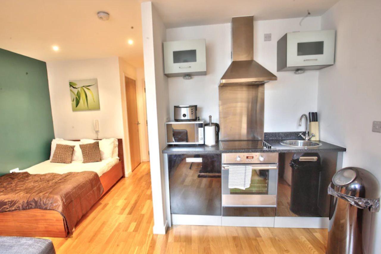 Quay Apartments Leeds Лідс Екстер'єр фото