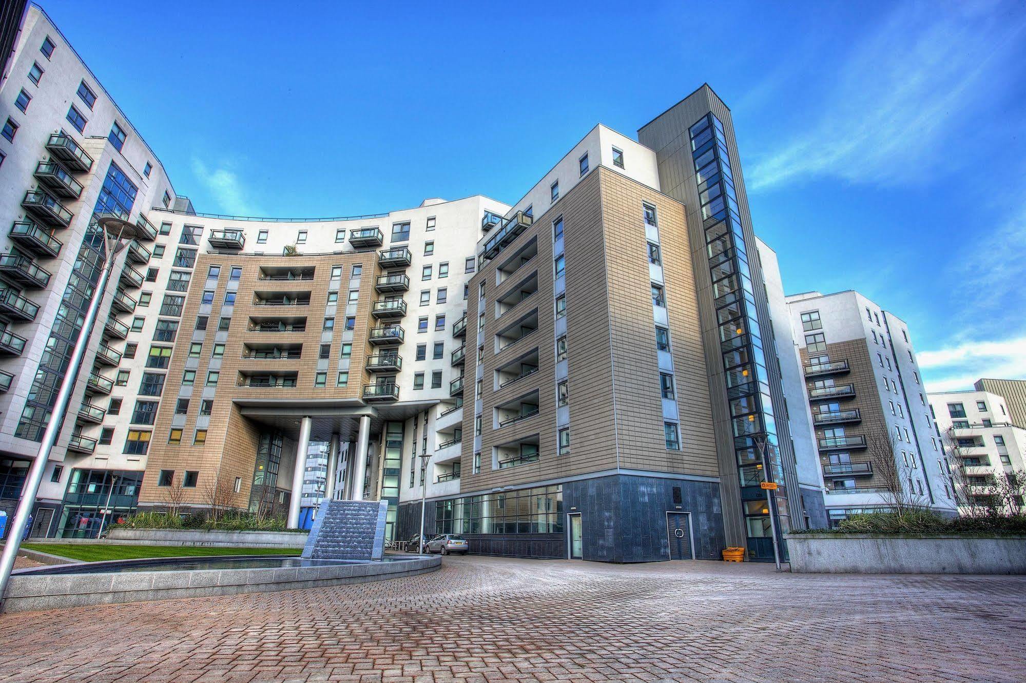 Quay Apartments Leeds Лідс Екстер'єр фото