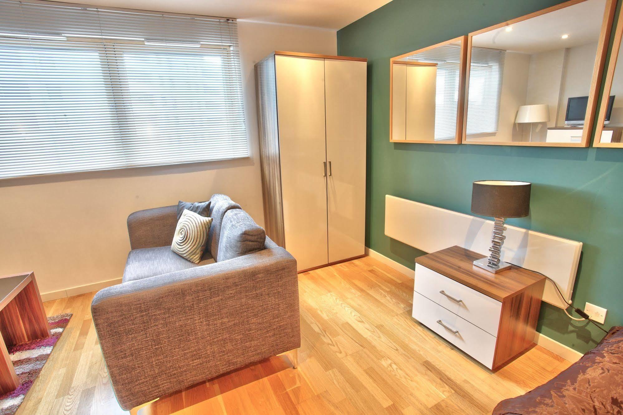 Quay Apartments Leeds Лідс Екстер'єр фото